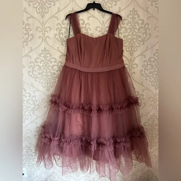 🆕 City Chic pink Dusty Rose layered lightweight Tulle Dress Flattering Fun Prom