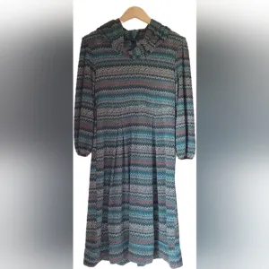 AGB Zig Zag Cozy Turtleneck Long Sleeves Fit and Flare Sweater Dress - M - EUC