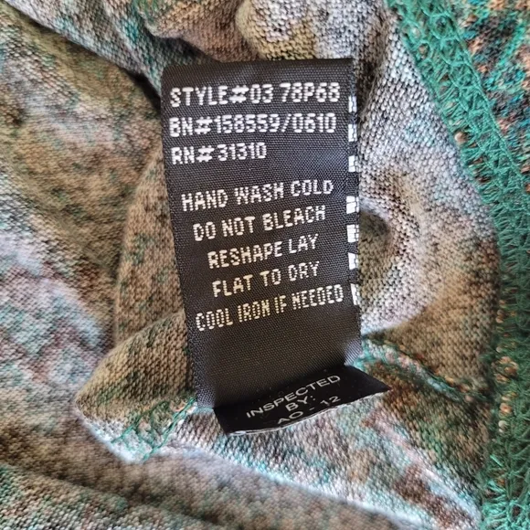 AGB Zig Zag Cozy Turtleneck Long Sleeves Fit and Flare Sweater Dress - M - EUC