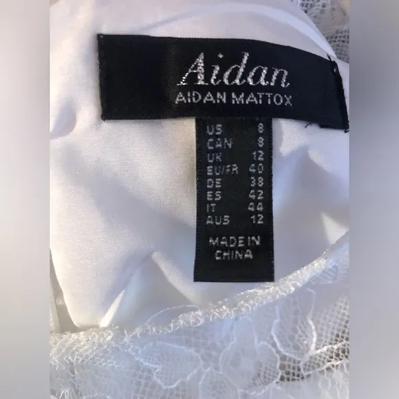 Aiden by Aiden Mattox- Ivory Ilusión Fit &amp; Flare Sleeveless Midi Dress