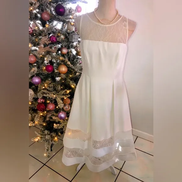 Aiden by Aiden Mattox- Ivory Ilusión Fit &amp; Flare Sleeveless Midi Dress