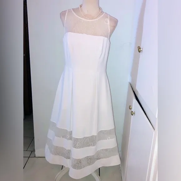 Aiden by Aiden Mattox- Ivory Ilusión Fit &amp; Flare Sleeveless Midi Dress