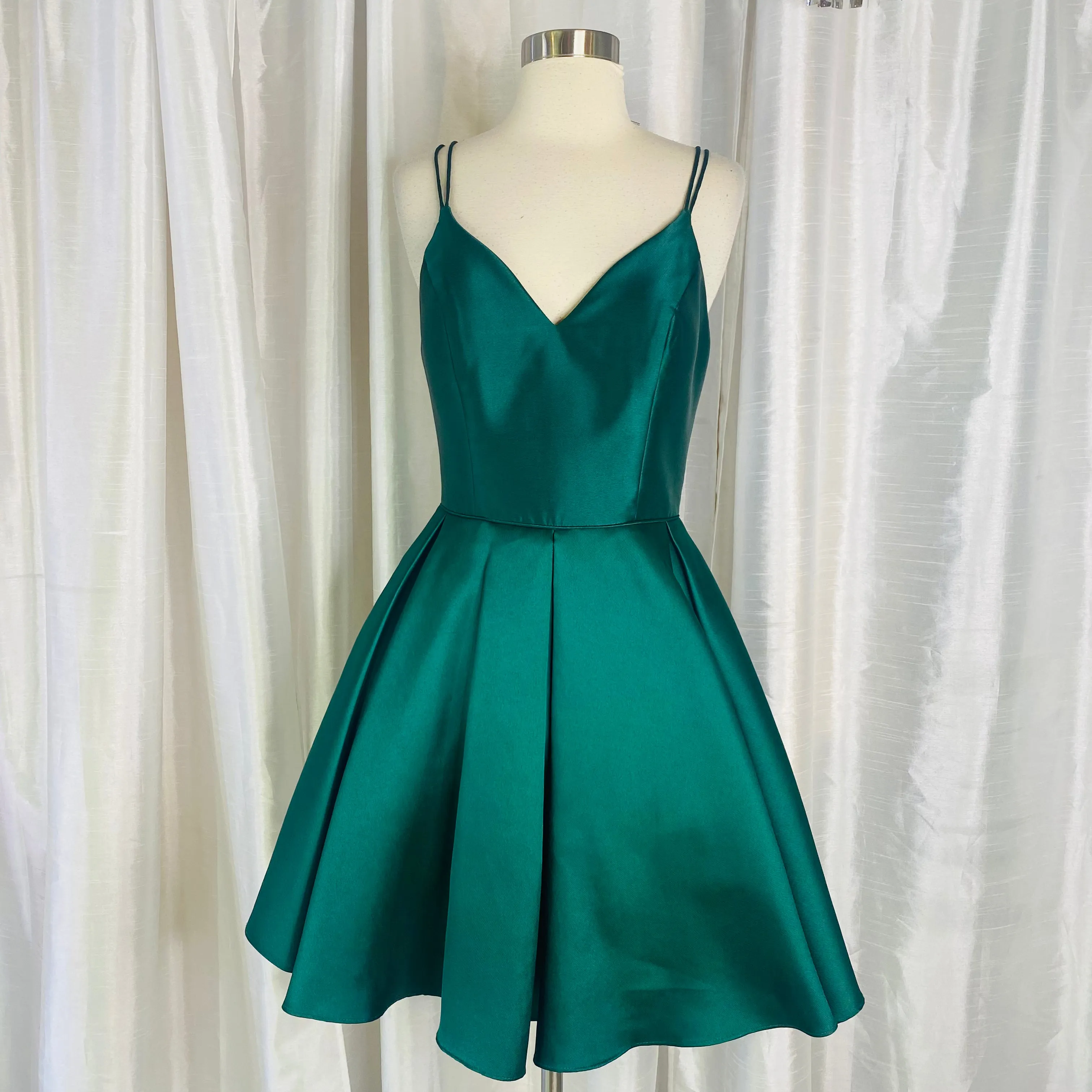 ALYCE PARIS 3875 Green V-Neck Short Fit N' Flare Cocktail Dress Size 6