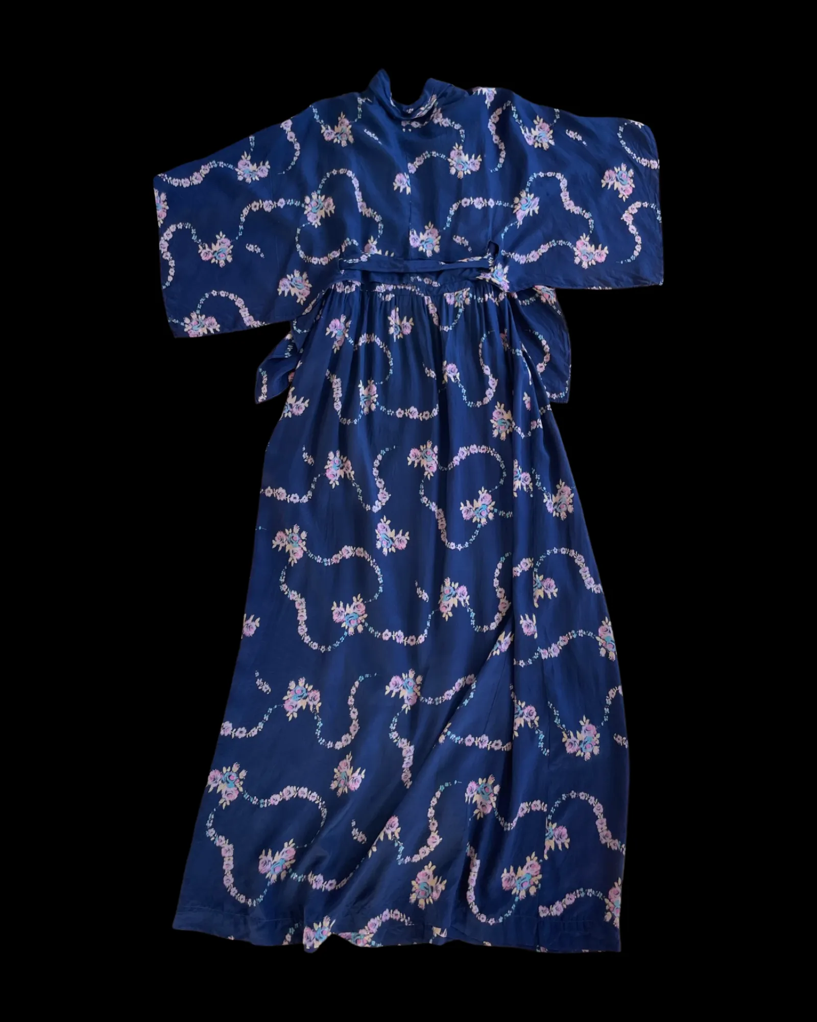 Antique 1910s/20s Floral Silk Dressing Gown
