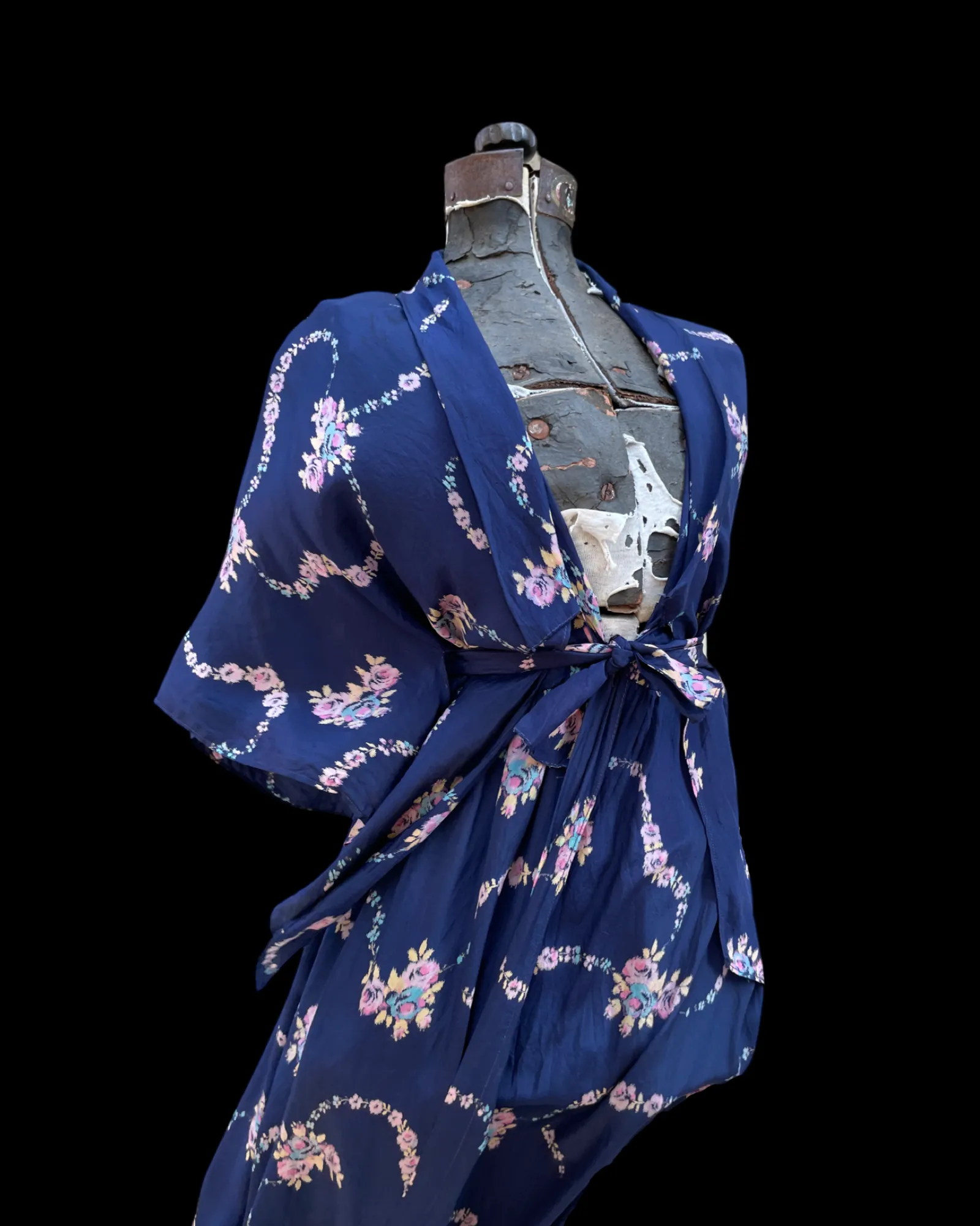 Antique 1910s/20s Floral Silk Dressing Gown