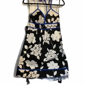 B-Wear, Byer California Floral halterneck