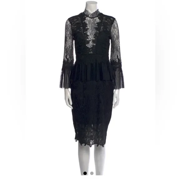 🖤Bardot Lace Dress🖤