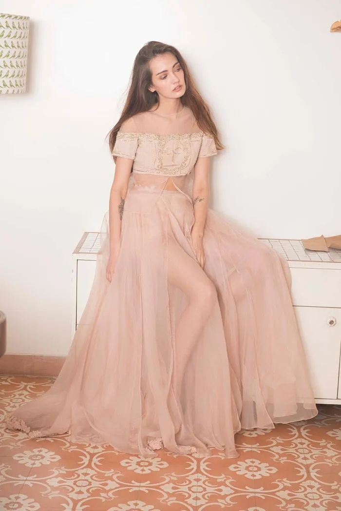 Bare with me crop and skirt set
