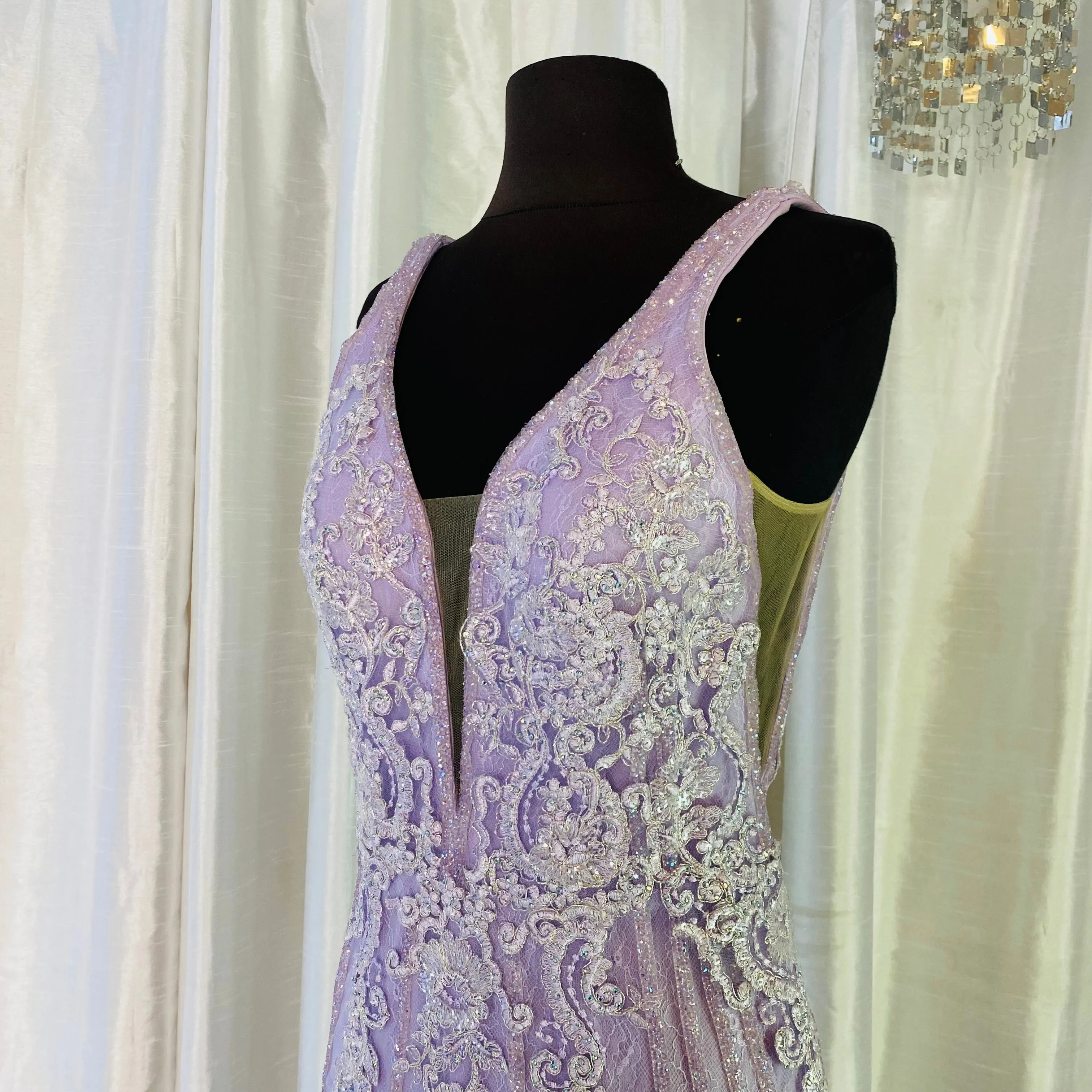 BOUTIQUE Long Gown Lavender Size 2