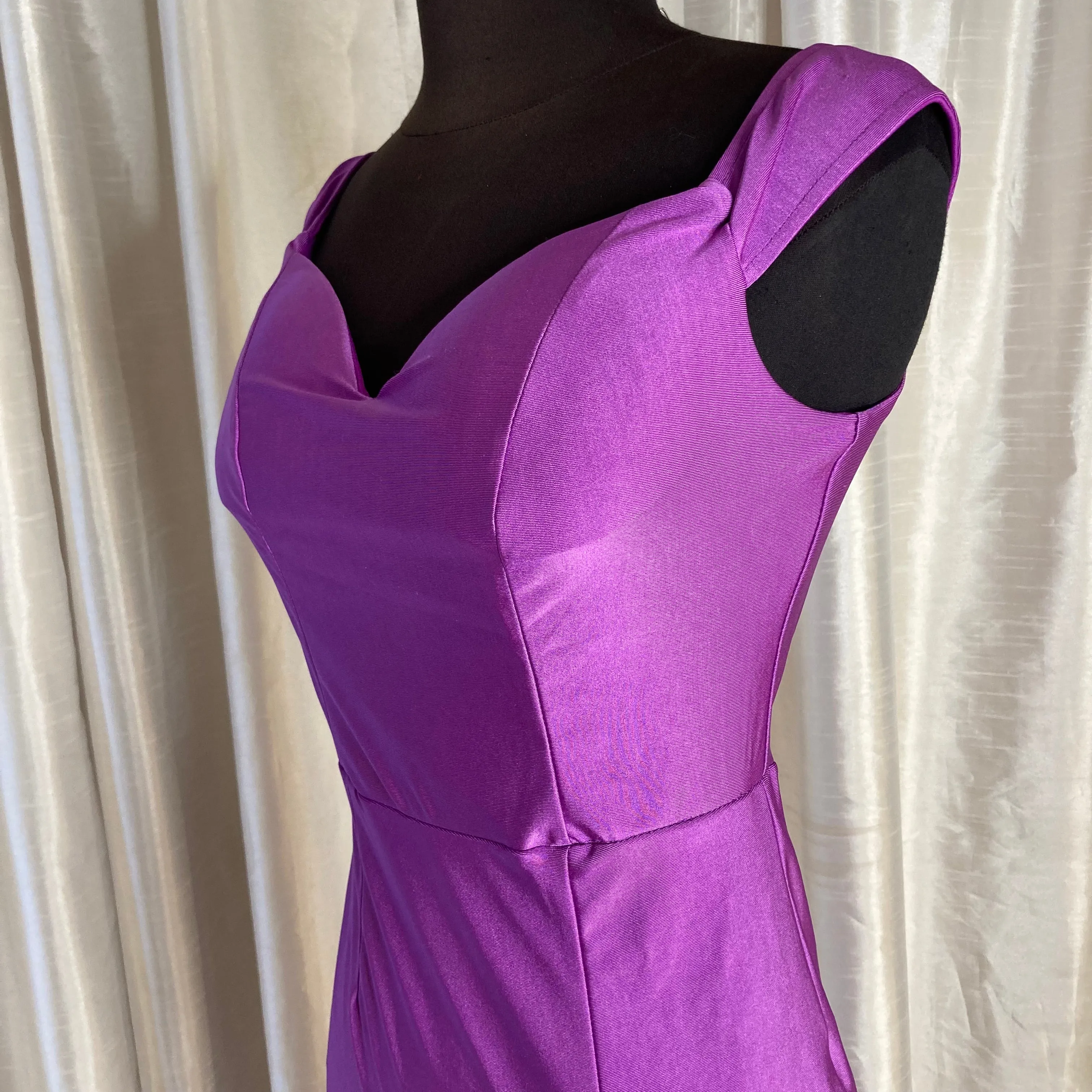 BOUTIQUE Pink Long Satin Gown With Slit Size Small