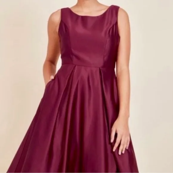 Brand New MODCLOTH Liza Luxe Burgundy Dress - Size XXL