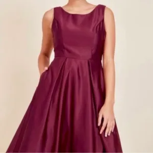 Brand New MODCLOTH Liza Luxe Burgundy Dress - Size XXL