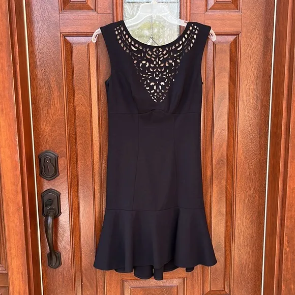 Cache Black Mermaid Hem Dress with Laser Cut Design Sz 6