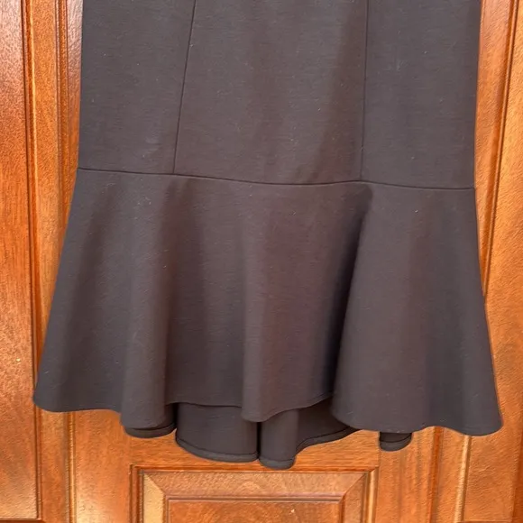 Cache Black Mermaid Hem Dress with Laser Cut Design Sz 6