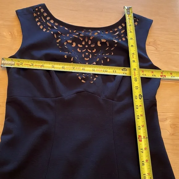 Cache Black Mermaid Hem Dress with Laser Cut Design Sz 6