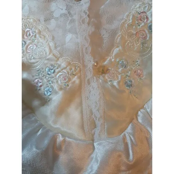 Cachet Nightgown Size Medium White Satin Prairie Romantic Vintage Deadstock