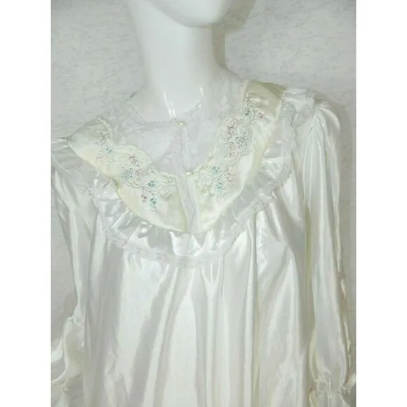 Cachet Nightgown Size Medium White Satin Prairie Romantic Vintage Deadstock
