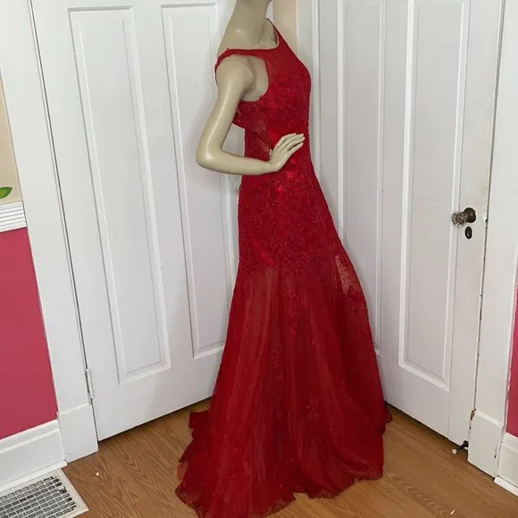 Camille La Vie•Formal Dress