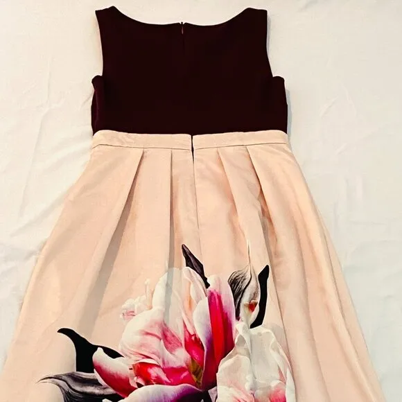Christian Berg Cocktail dress Womens Size 36 midi, fit &amp; flare, floral art