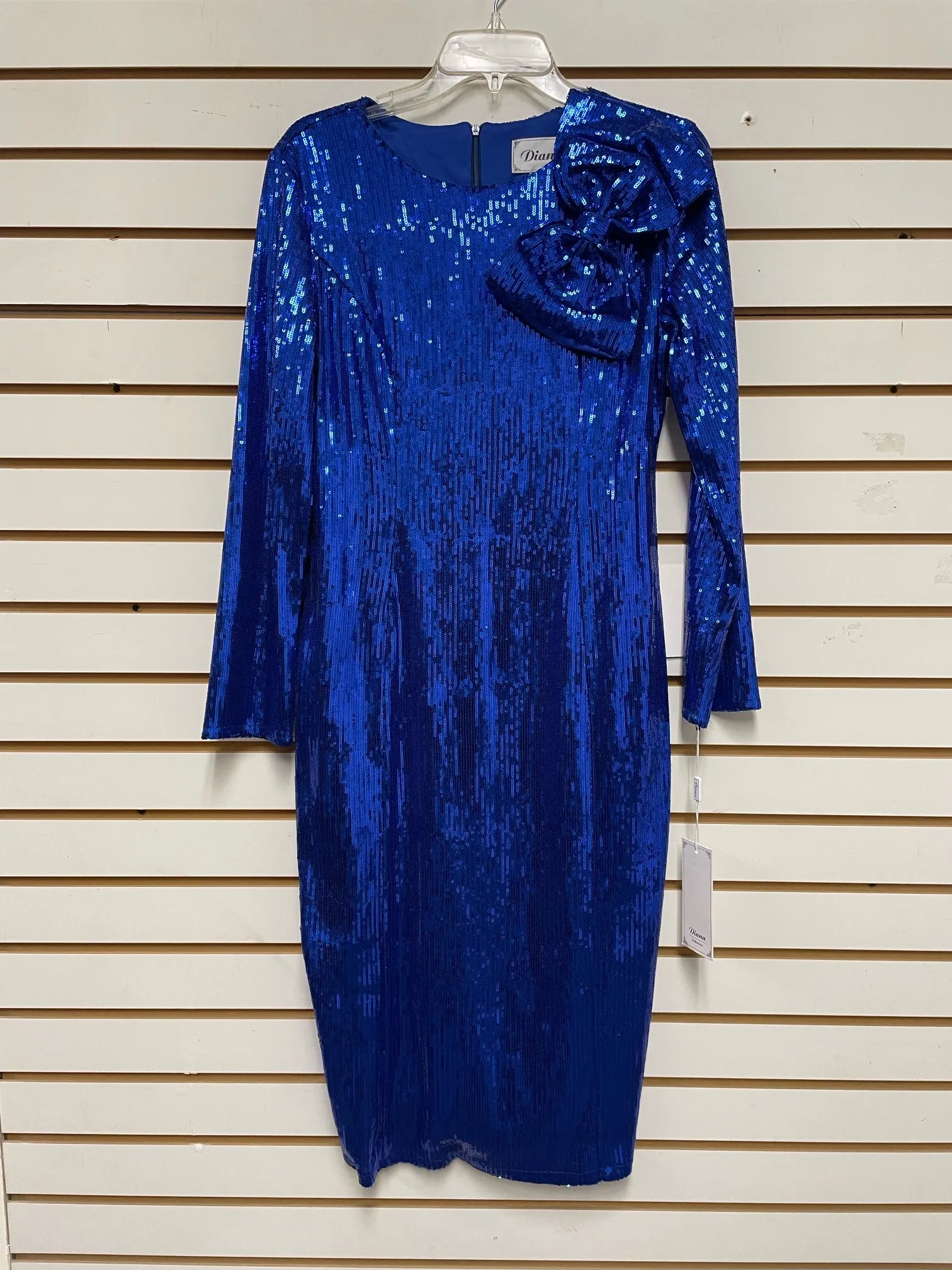 Diana 8563