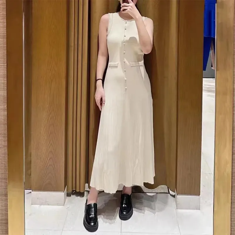 Elegant Pearl-Decorated Knitted Long Dress