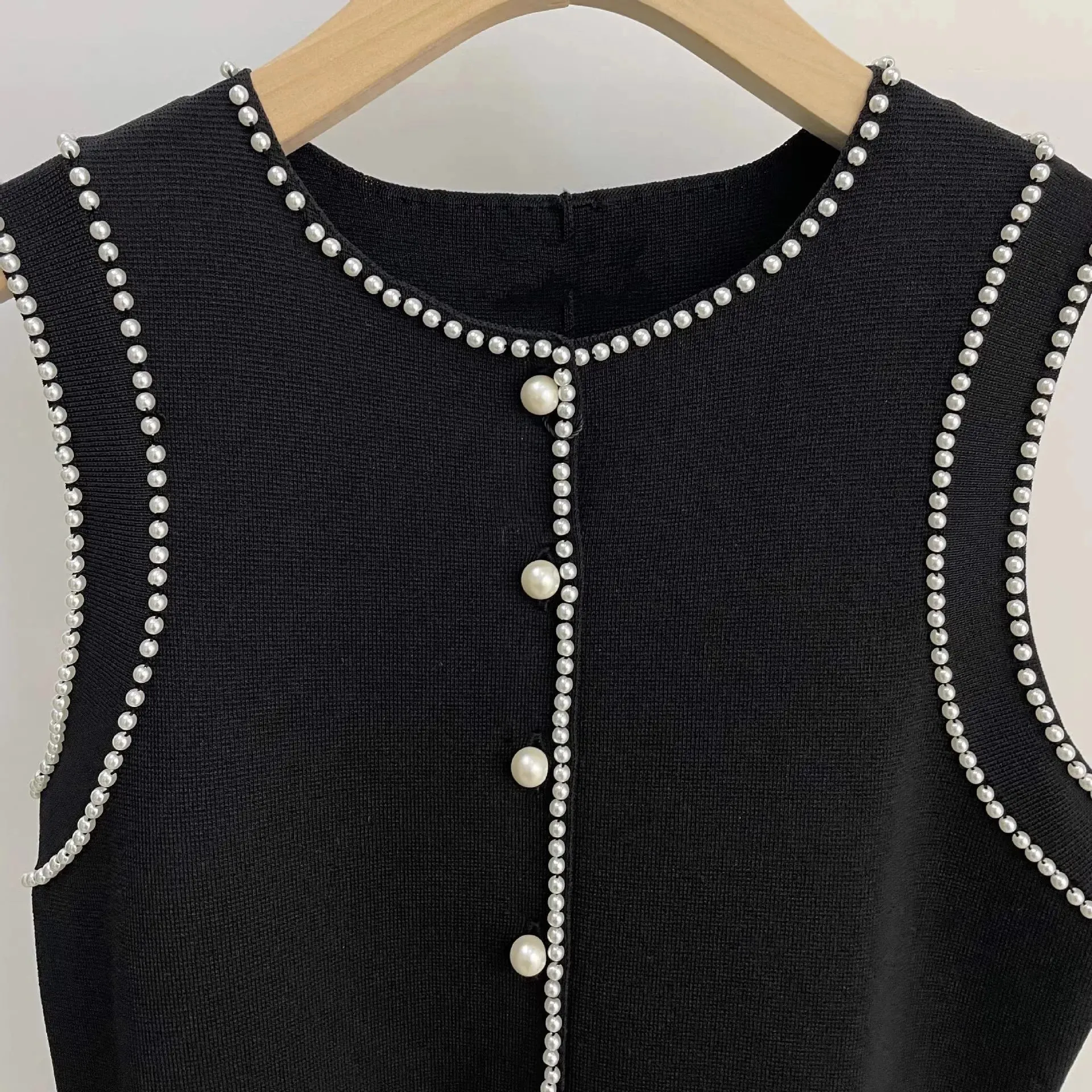 Elegant Pearl-Decorated Knitted Long Dress