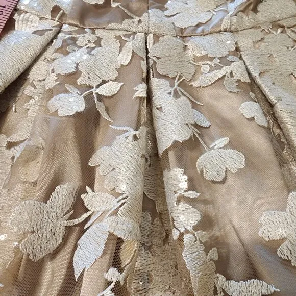 Eliza J Floral Party Dress NWT Cream Size 4