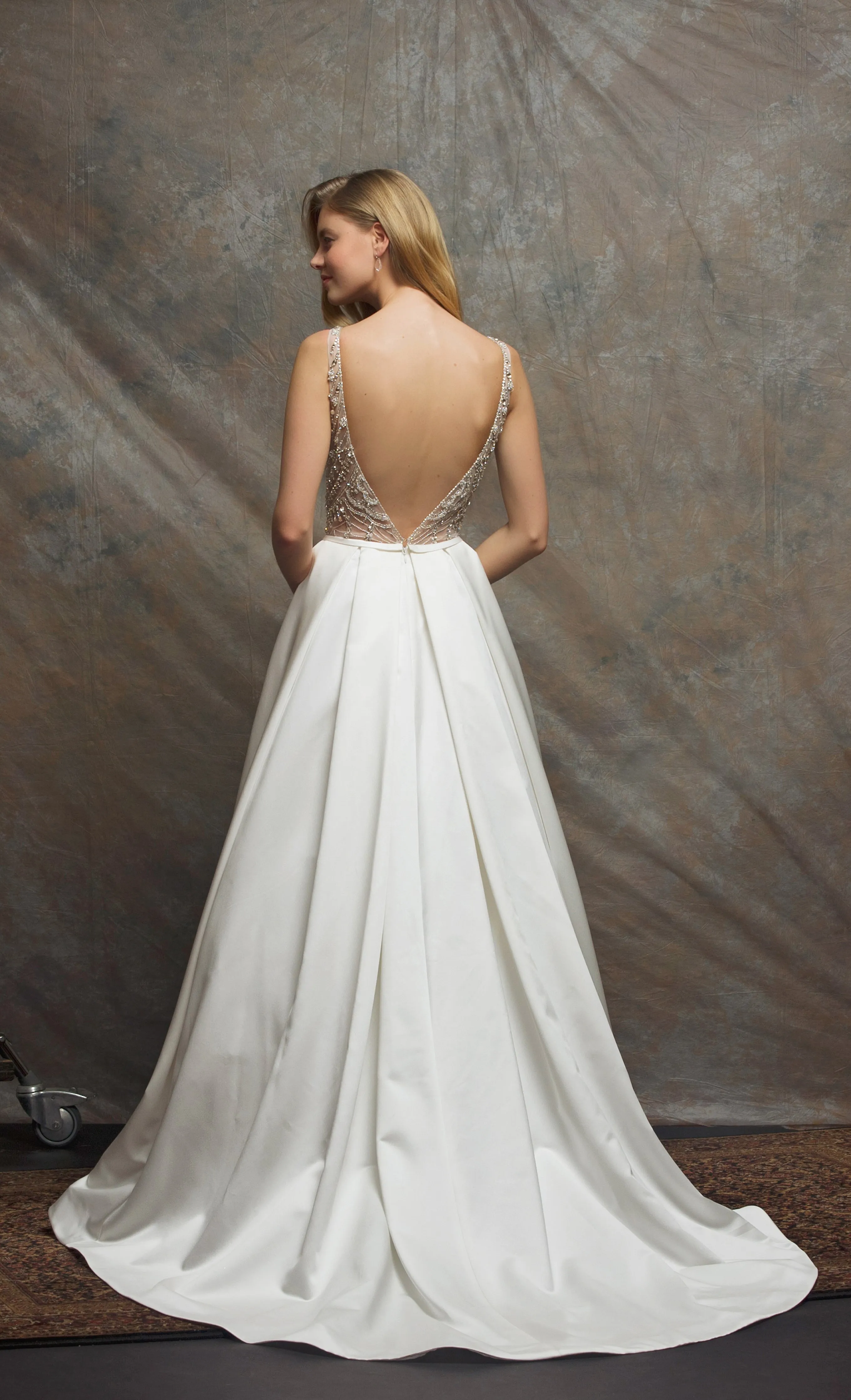 ES758 - Crystal (wholesale)