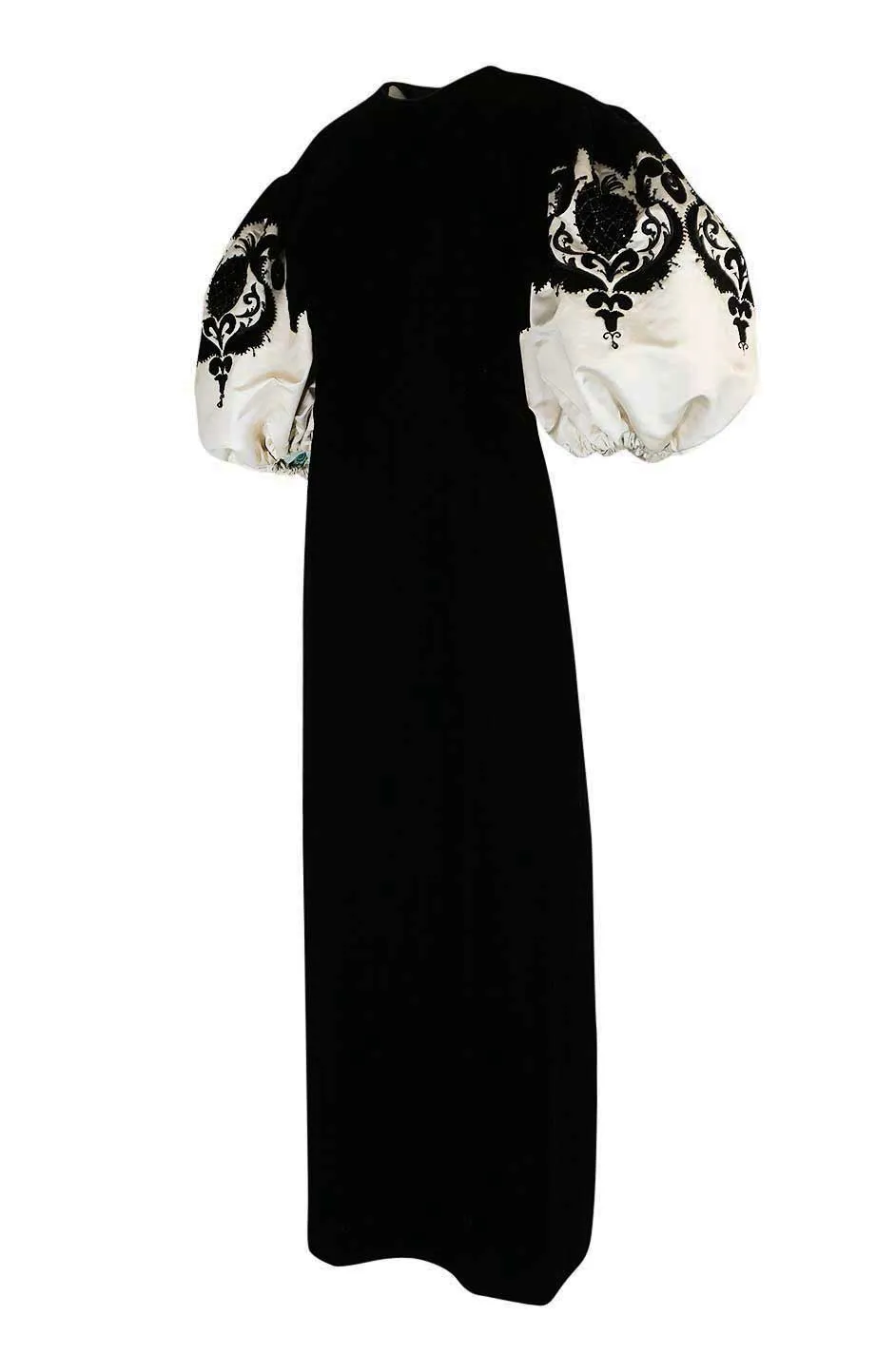 Fall 1977 Pierre Balmain Haute Couture Lesage Beaded Velvet Dress