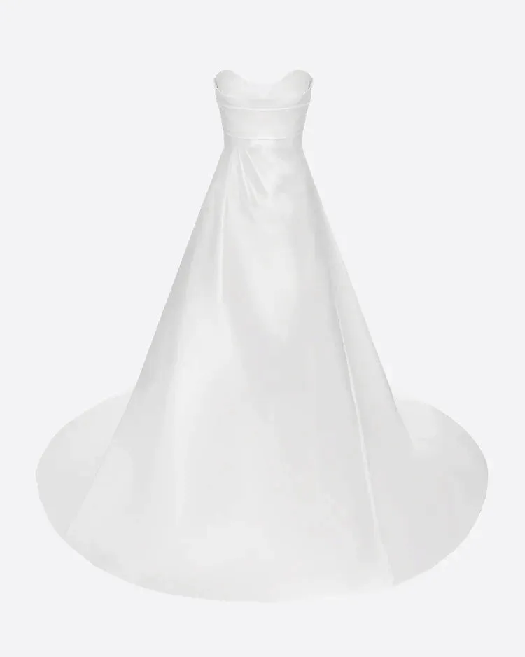 Harper gown by Alex Perry