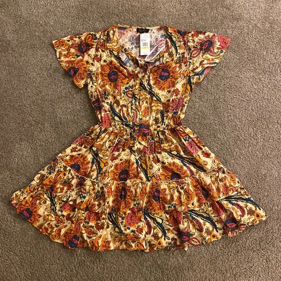 Jessica Simpson  Short-Sleeve  Reina Dress