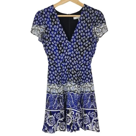 Lovers   Friends Cassidy V-Neck Mini Dress Size XS Paisley Black Blue