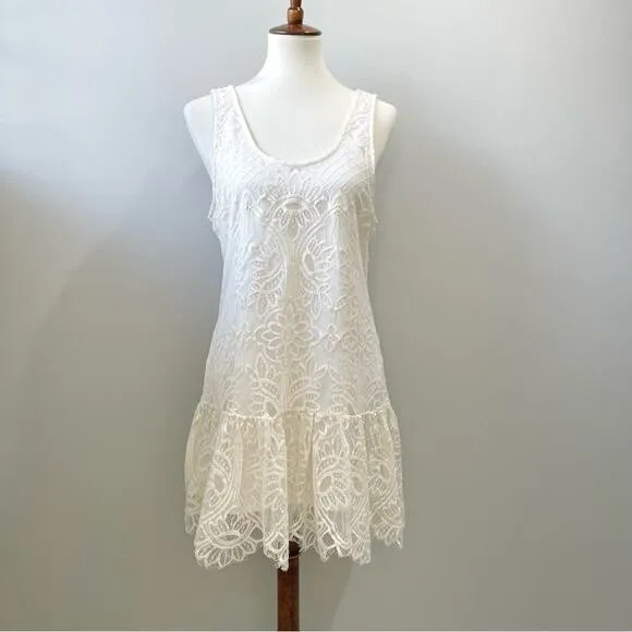 Lovers   Friends Gwen Babydoll Lace Flounce Mini Dress Women's Size Medium