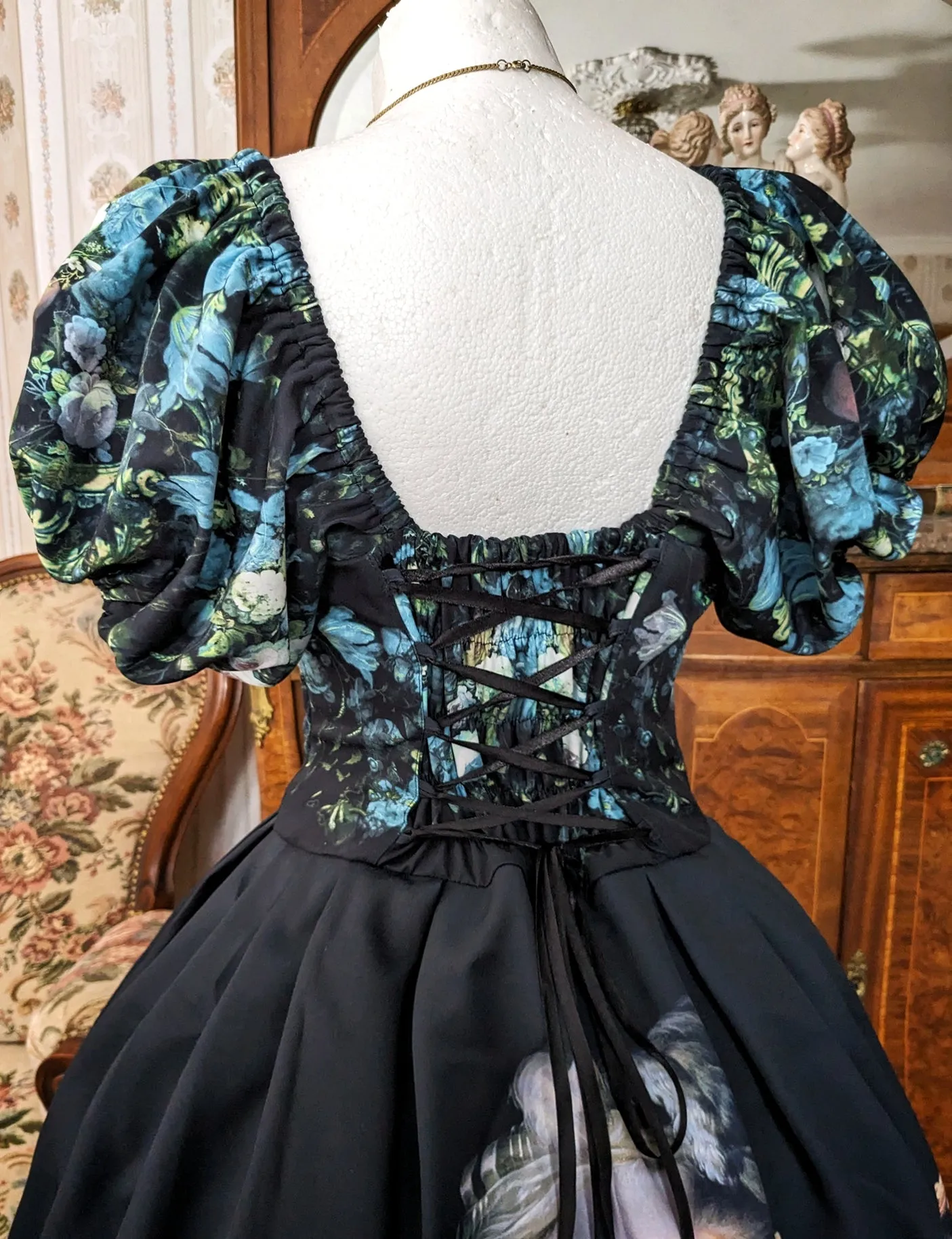 Marie Antoniette in roses