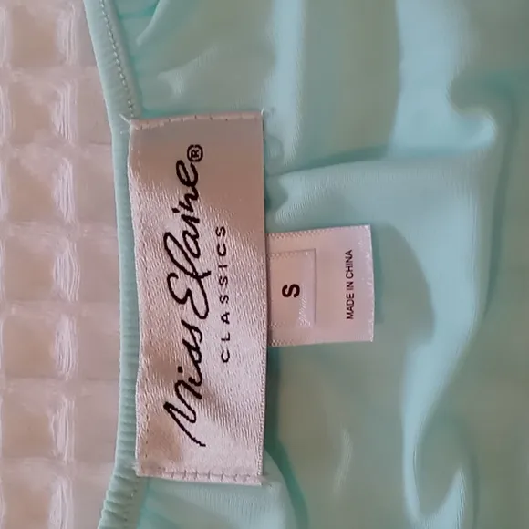 Miss Elaine NWT Robe/Gown 2 Piece Set Sea Foam Size Small Nylon Tricot