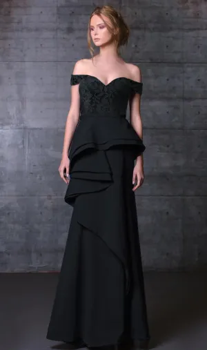MNM Couture N0104