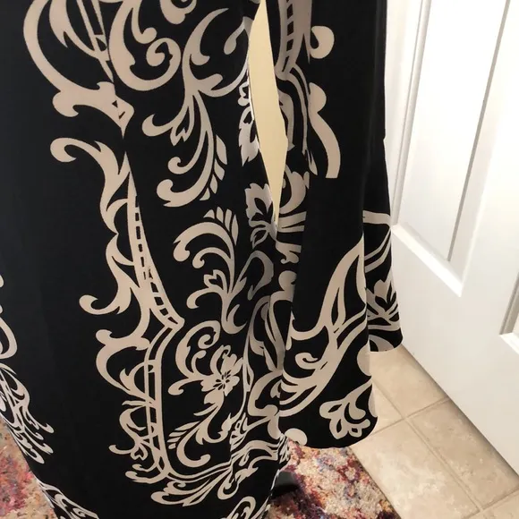 *NEW* INC black and white dress.  Size M. NWT