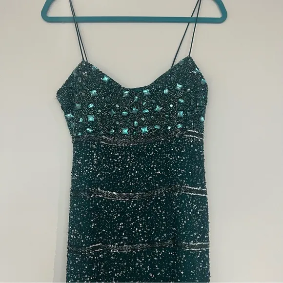 NWT Aidan Mattox Green Embellished Gem Sequin Crystal Chiffon Dress