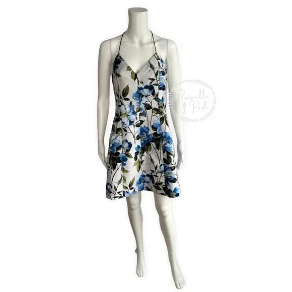 NWT Alice   Olivia Tayla Mini Dress in White & Multi Blue Floral Fit and Flare