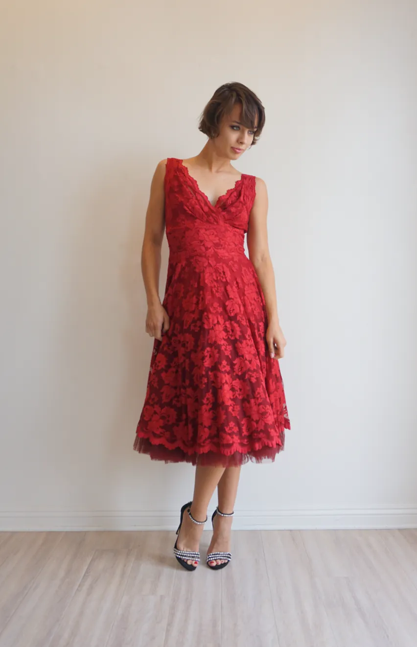 Olvis Lace Grace Kelly Dress Sleeveless Fit and Flare