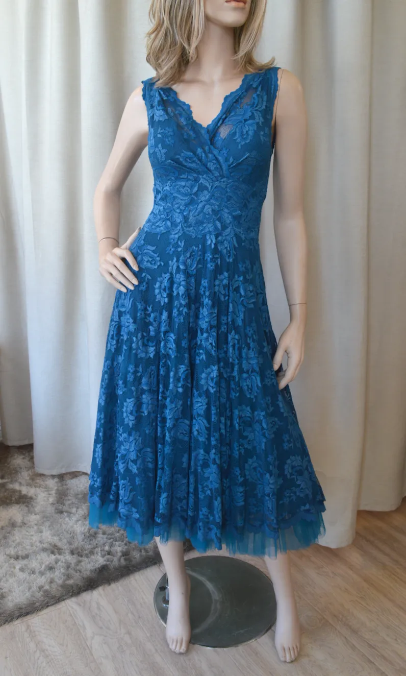Olvis Lace Grace Kelly Dress Sleeveless Fit and Flare