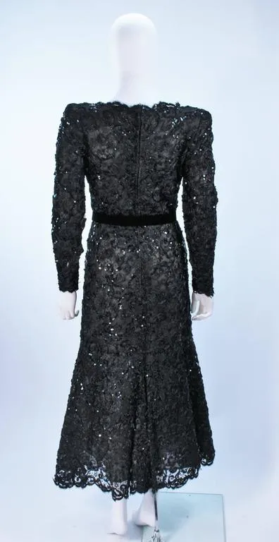 OSCAR DE LA RENTA Black Lace Sequin Gown Size 6-8
