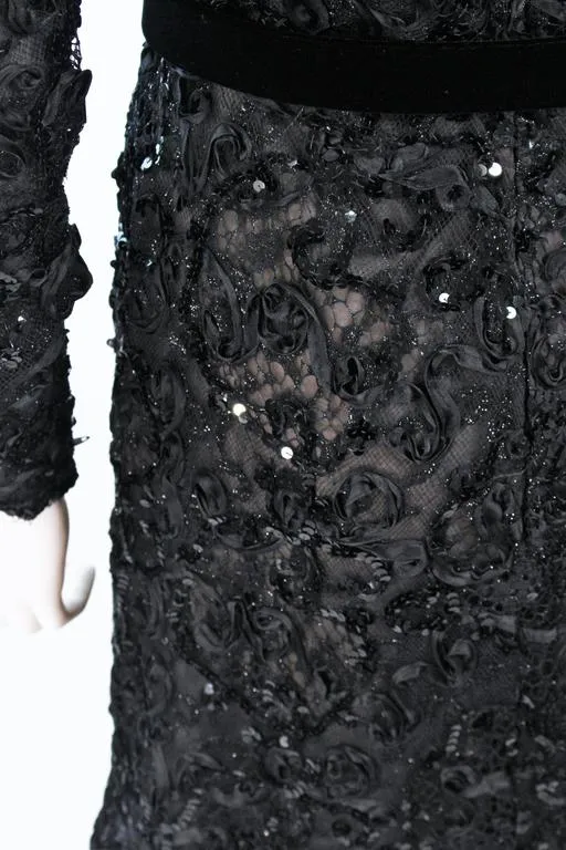 OSCAR DE LA RENTA Black Lace Sequin Gown Size 6-8