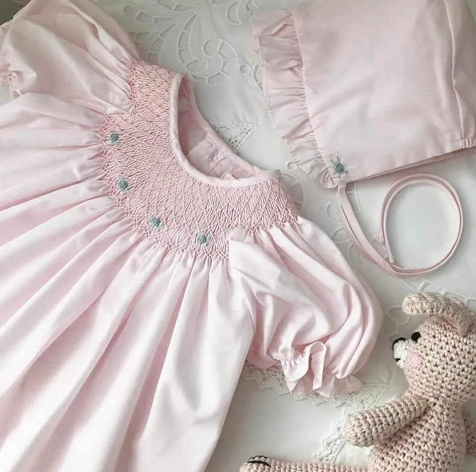 Petit Ami Girls Pink Bishop Smocked Baby Girls Dress Daygown Preemie