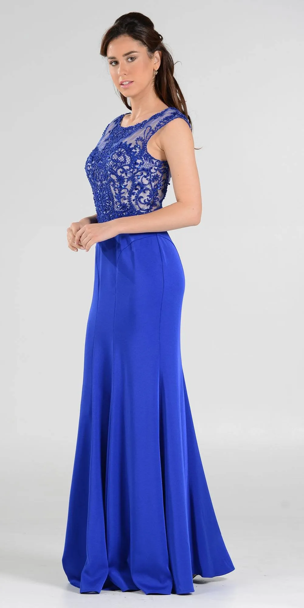 Poly USA 7908 Scoop Neck Appliqued Bodice Gown Cap Sleeves