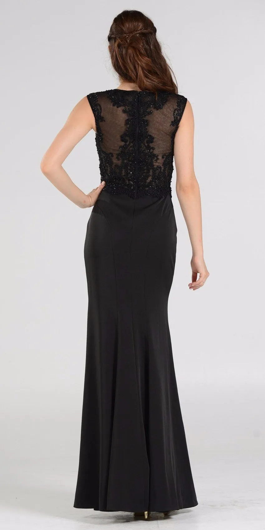 Poly USA 7908 Scoop Neck Appliqued Bodice Gown Cap Sleeves