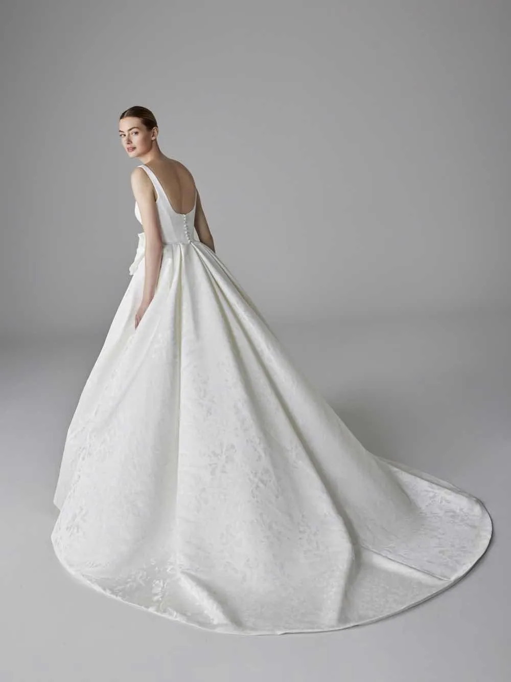 Pronovias "Julian"