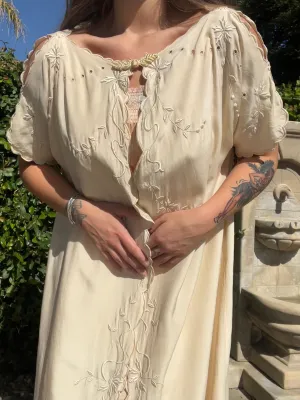 Rare 1910s Floral Motif Embroidered Art and Crafts Cold Shoulder Robe