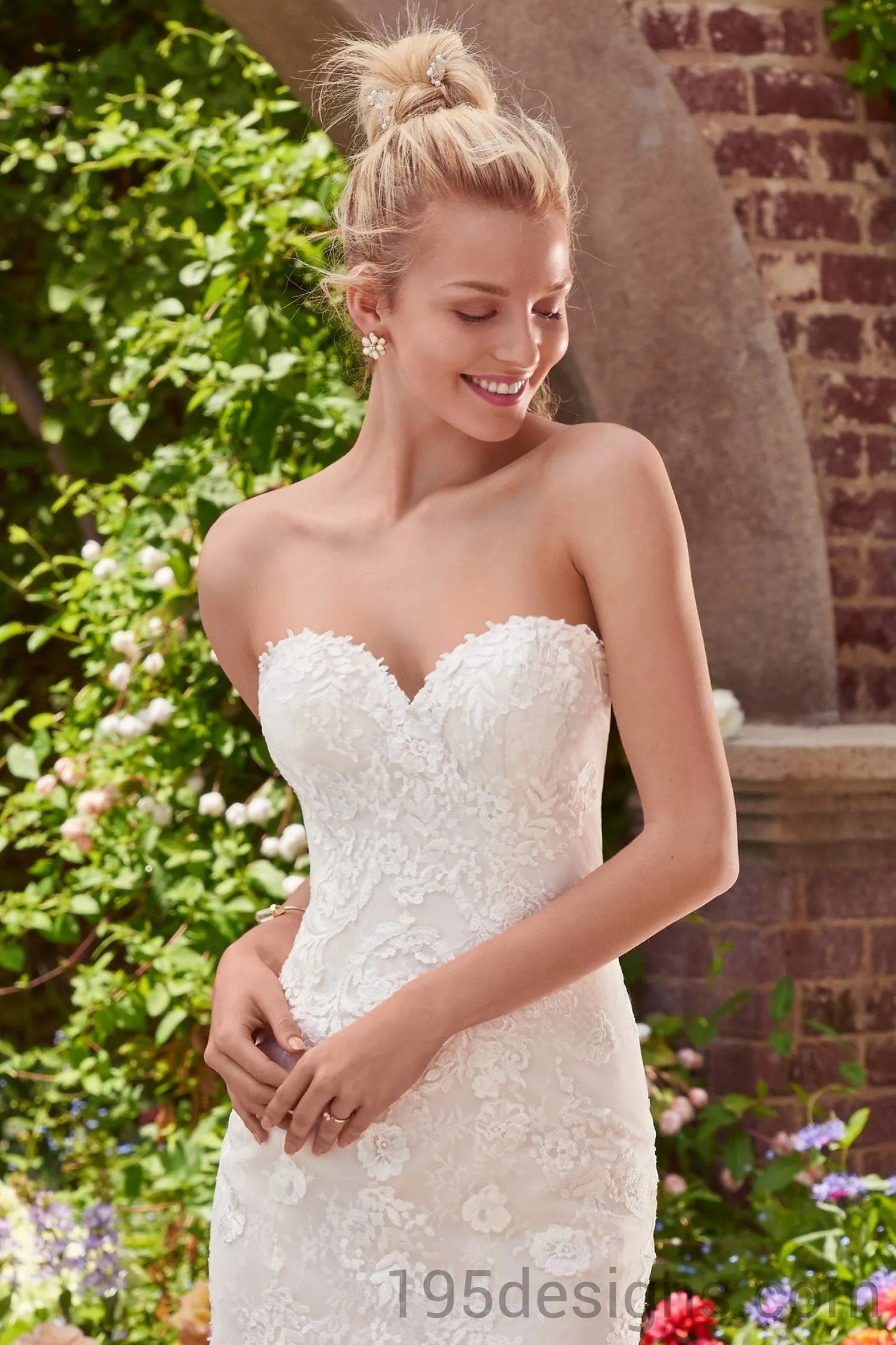 Rebecca Ingram - 7RS303, Brenda Mermaid Wedding Dress