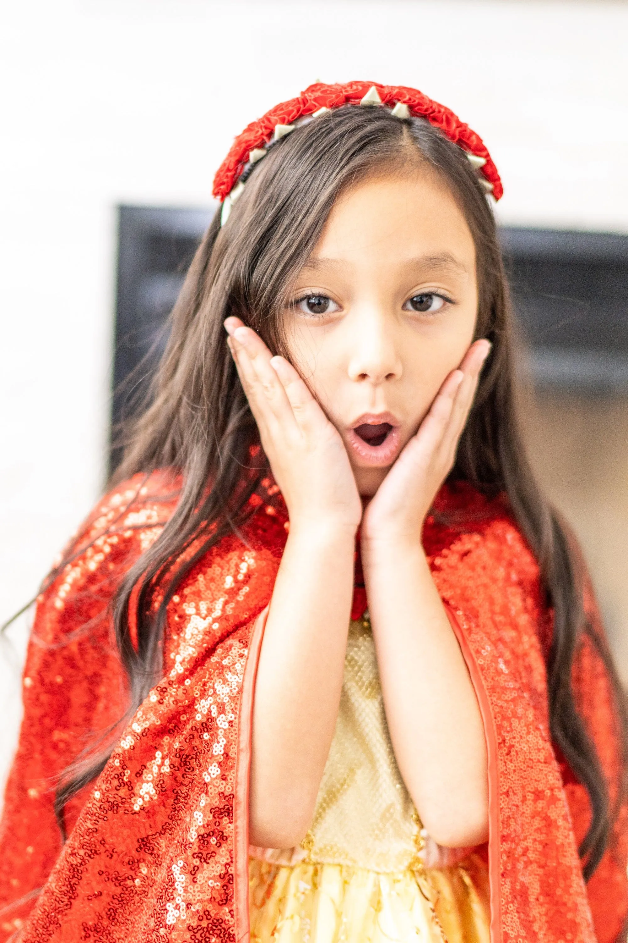 Red Shimmer Cloak